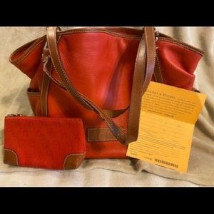 Dooney & Bourke Red Tote bag with cosmetic bag